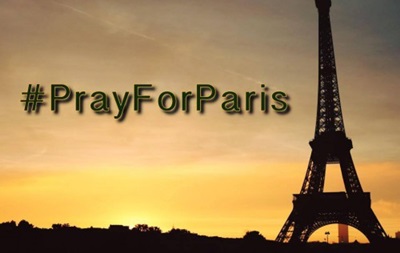 #PrayForParis: Як спортивний світ відреагував на теракти в Парижі