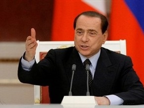 Берлускони сравнил себя с Обамой: Я бледнее, просто давно не был на солнце