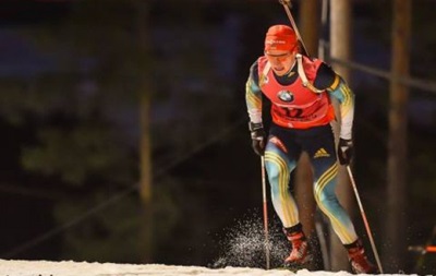 Українські біатлоністи вперше потренувалися у сніг