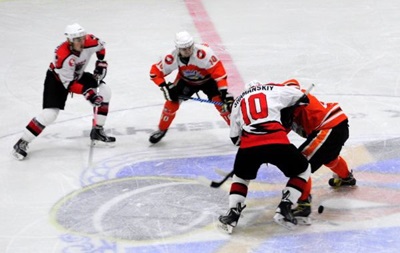 Чемпионат Украины по хоккею: Кременчуг взял реванш у Дженералз