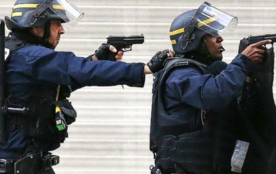 Підсумки операції в Парижі: троє загиблих, семеро арештованих
