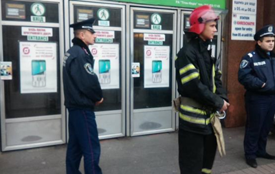У Києві закрили центральні станції метро через повідомлення про мінування