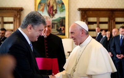 Папа Римський погодився приїхати в Україну