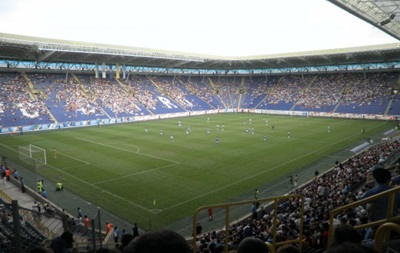 Днепр добился разрешения УЕФА сыграть с Русенборгом при зрителях