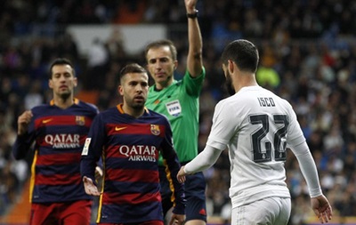 Барселона подала жалобу на двух экс-игроков Реала