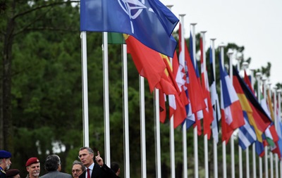 НАТО хочет бороться с гибридными угрозами