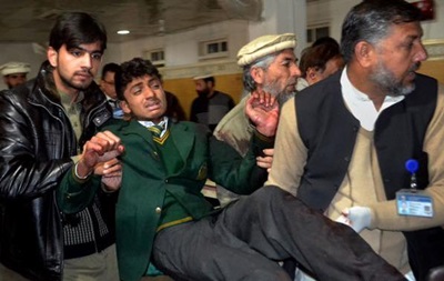 У Пакистані повішали чотирьох бойовиків, причетних до нападу на школу в Пешаварі