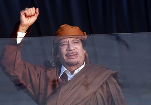Сын Каддафи заверяет, что отец бережет армию для боев с интервентами