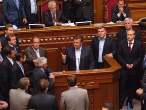 Янукович: Мы не позволим, чтобы вы нам диктовали поднимать руки или ноги