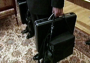 Путин получил ядерный чемоданчик
