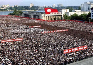 СМИ: в Пхеньяне с площади Ким Ир Сена демонтировали портреты Маркса и Ленина
