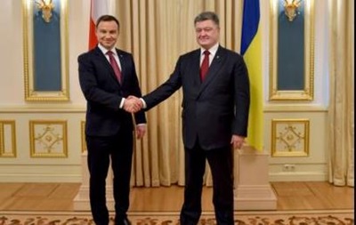 Порошенко и Дуда обсудили антироссийские санкции