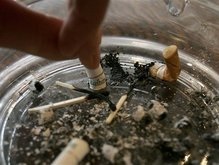 Комиссия здравоохранения предлагает запретить курение в общественных местах Киева