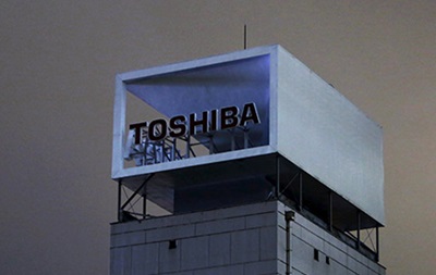 Toshiba продает завод в Индонезии и сокращает сотрудников
