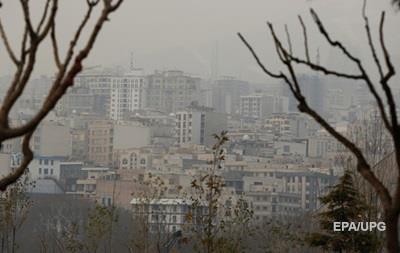 У Тегерані більш як 150 людей помирають щодня через забруднене повітря