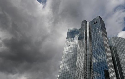 ЗМІ: Незаконні оборудки Deutsche Bank в Росії сягають 10 мільярдів доларів