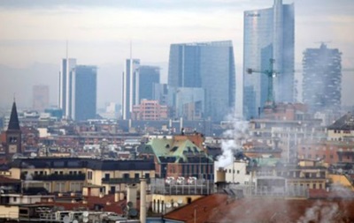 Смог у Мілані: у місті на три дні заборонили автомобілі