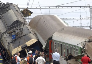 Столкновение поездов в Польше: Есть жертвы, среди раненых шесть граждан Украины
