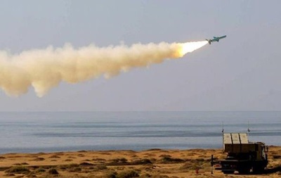 Иран проводил ракетные стрельбы вблизи военных кораблей США
