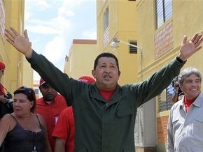 Чавес призвал соотечественников готовиться к войне