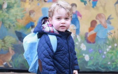 Появились первые фото британского принца Джорджа в детском саду