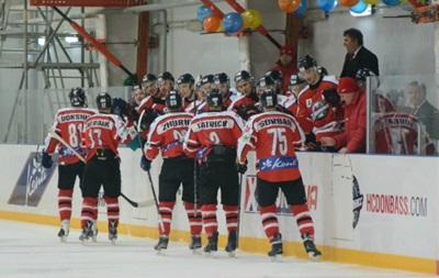 Хоккей: Донбасс разгромил Дженералз