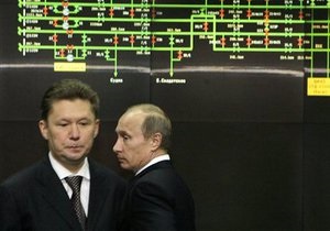 Путин указал членам совета директоров Газпрома голосовать за продление контракта Миллера