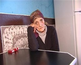 На конфеты внукам: в Ужгороде 80-летнюю пенсионерку задержали за кражу в 24-й раз