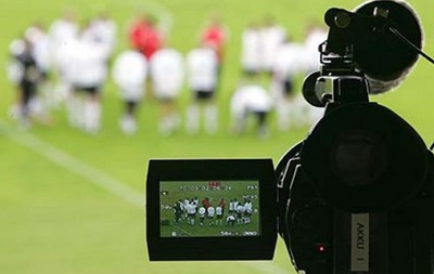 ТВ предлагает клубам УПЛ более 100 миллионов за сезон