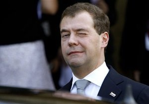 Медведев пообещал в ближайшее время выбрать кандидата на пост мэра Москвы
