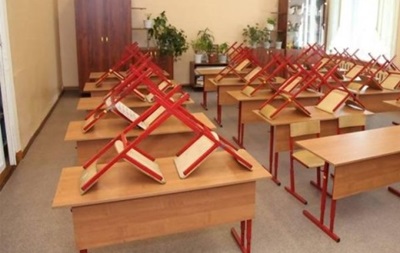 ЗМІ: У київських школах продовжили карантин