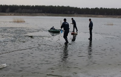 В Северодонецке пять детей провалились под лед, двое утонули