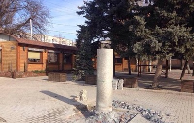 У Запоріжжі не зносили пам ятник Шевченку - ОДА