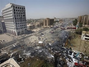 Жертвами терактов у правительственных зданий в Багдаде стали 75 человек