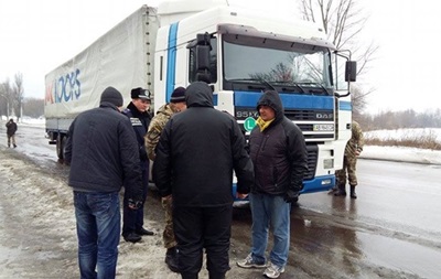 Киев отрицает блокаду украинских фур в России