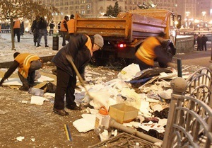 В ПР заявили, что палатки на Майдане демонтировали законно: Решение суда нужно выполнять