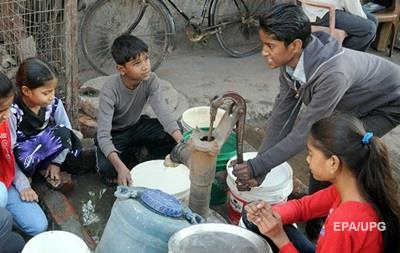 В Индии протестующие договорились с властями – в Дели пошла вода