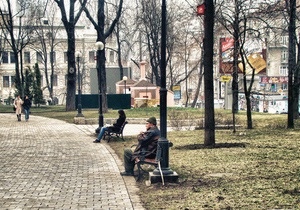 В Киеве реконструируют восемь парков и скверов