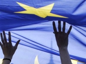 Опрос: около половины чехов готовы принять Украину в ЕС