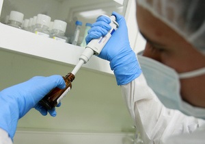 Власти хотят ввести государственное регулирование цен на лекарства от рака, туберкулеза и СПИДа