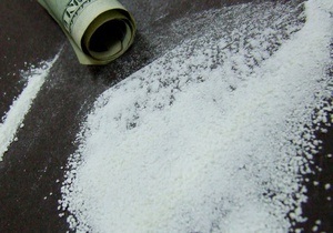 СБУ разоблачила наркоторговцев, спрятавших кокаин в электрогитаре