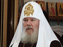 Алексий ІІ призвал к духовному единству народов России, Украины и Беларуси