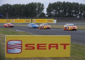 ГАБРИЭЛЕ ТАРКВИНИ – НОВЫЙ ЛИДЕР ЧЕМПИОНАТА WTCC SEAT получает три места на подиуме в Ошерслебене