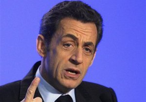 Франция начала расследование возможного финансирования Каддафи президентской кампании Саркози