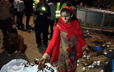 Теракт у Пакистані: кількість жертв зростає