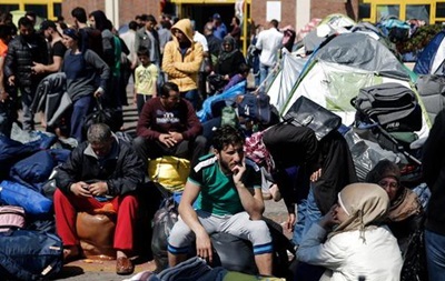 Беженцы устроили акции протеста в греческом Пирее