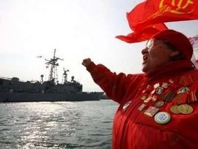 Власти Севастополя: Протест против корабля США демонстрирует демократию
