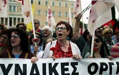 Тисячі людей вийшли на протест до парламенту Греції