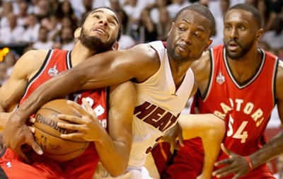 НБА: Майами обыгрывает Торонто и сравнивает счет в матче