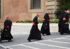Папа Римский - Ватикан - Эксперт назвал фаворитов на предстоящем конклаве
